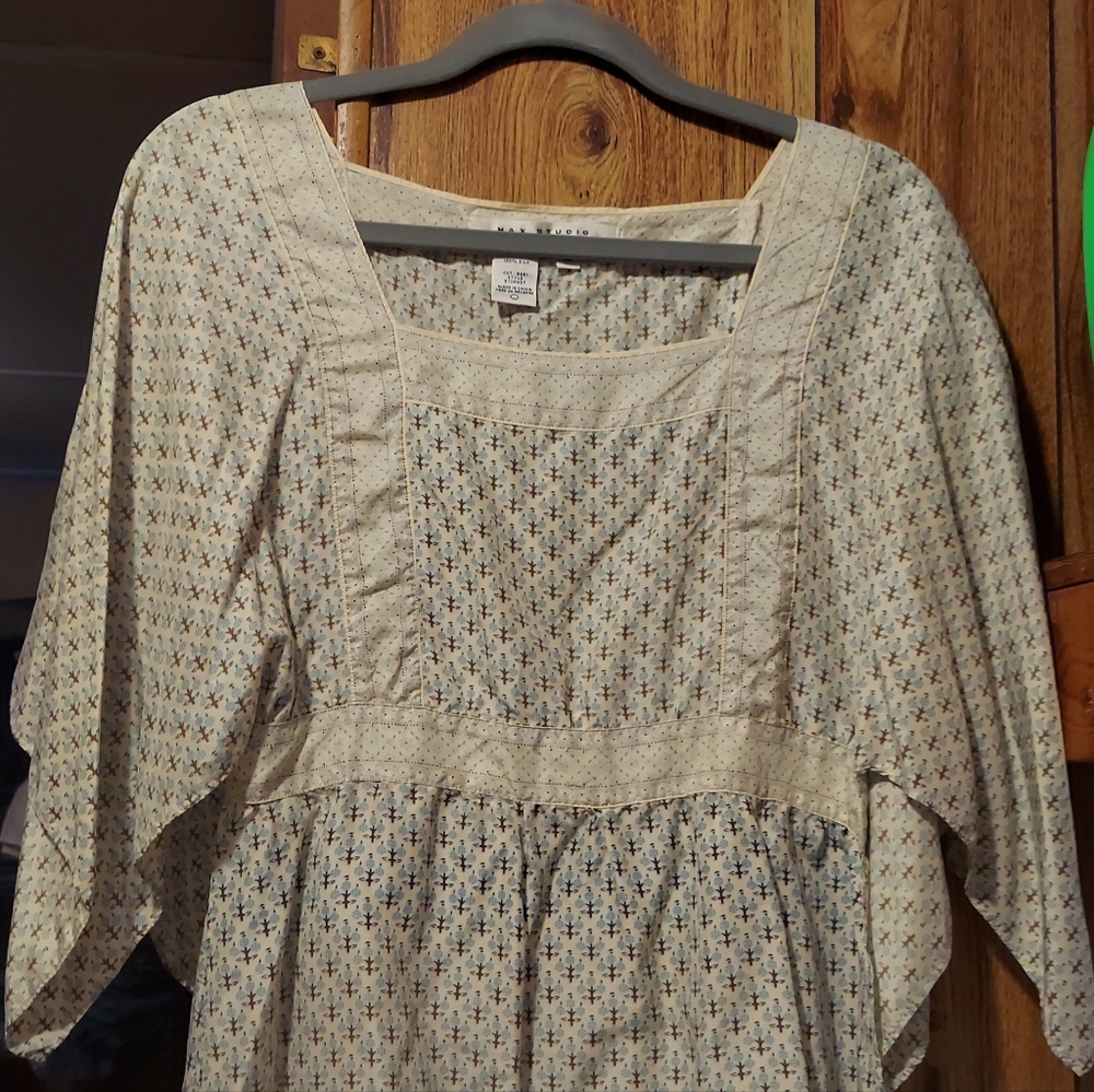 Max Studio Vintage style blouse